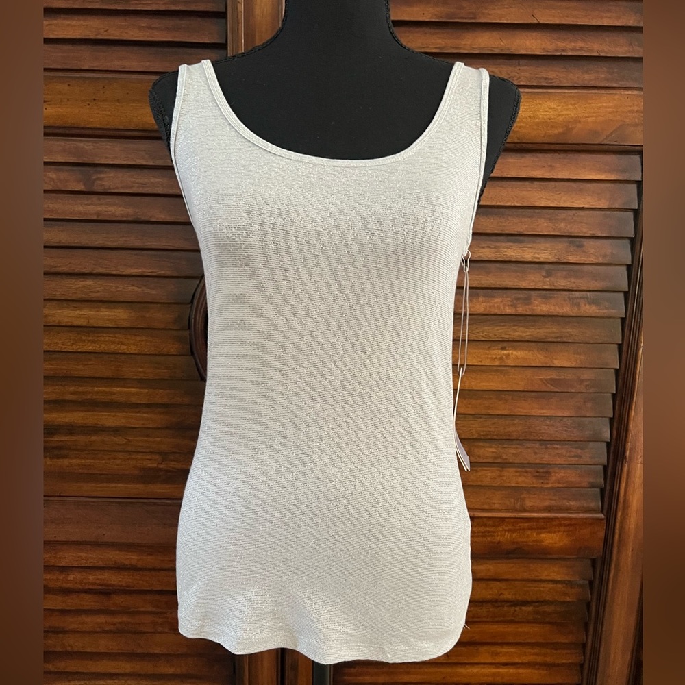 💫NWT💫 JLO Jennifer Lopez Women Top XS Silver Metallic Sleeveless Tank